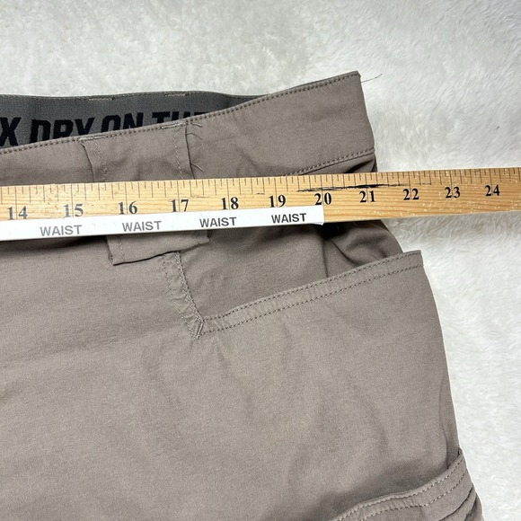 Duluth Trading Cargo Pants Mens 44x30 Beige Flex Dry On The Fly Performance - Picture 5 of 16